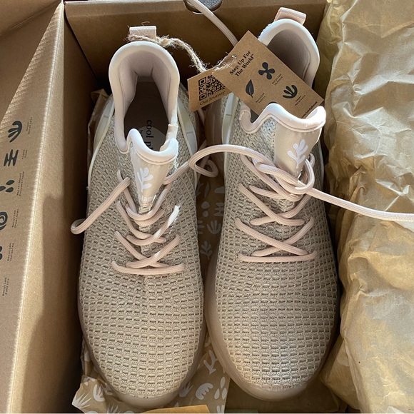 NWT COOL PLANET BY STEVE MADDEN Cannyon Womens Fitness Running Athletic Sneakers - Picture 3 of 7